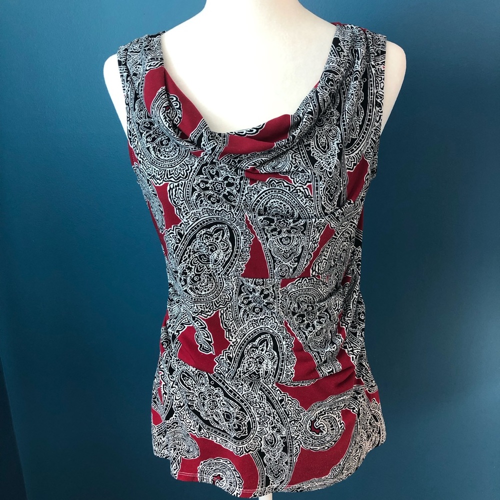 White House/ Black Market sleeveless top. Med.